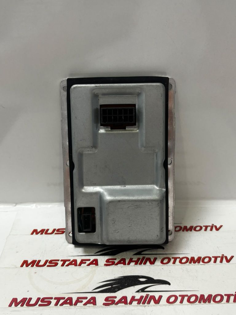 Renault Megane 2 Chrysler 300C  Xenon Beyni 89030461