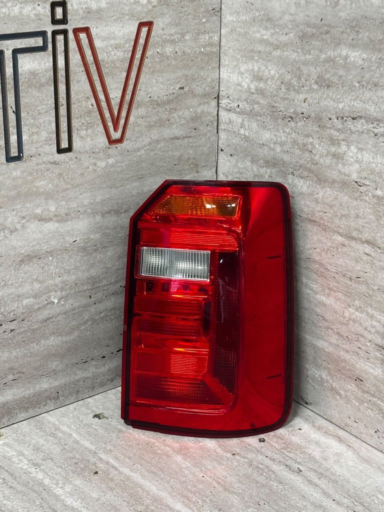2015 - 2019 Volkswagen Caddy  Sağ Arka Stop