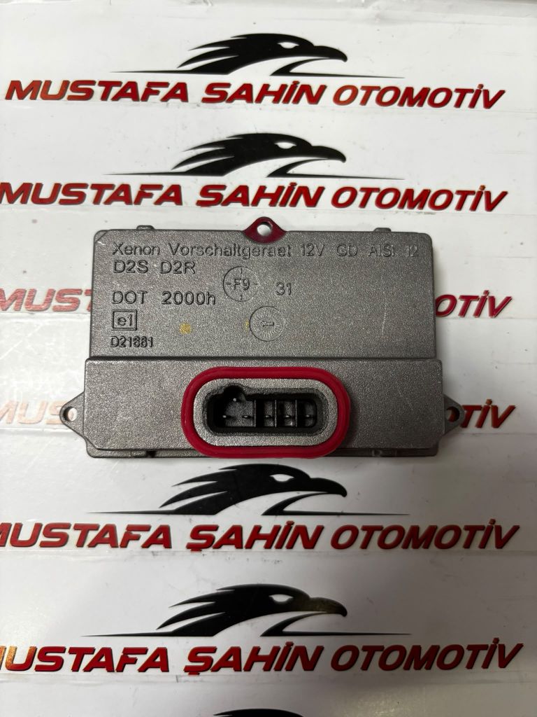 BMW 5 Serisi E60  Far Beyni 5DV008290-00