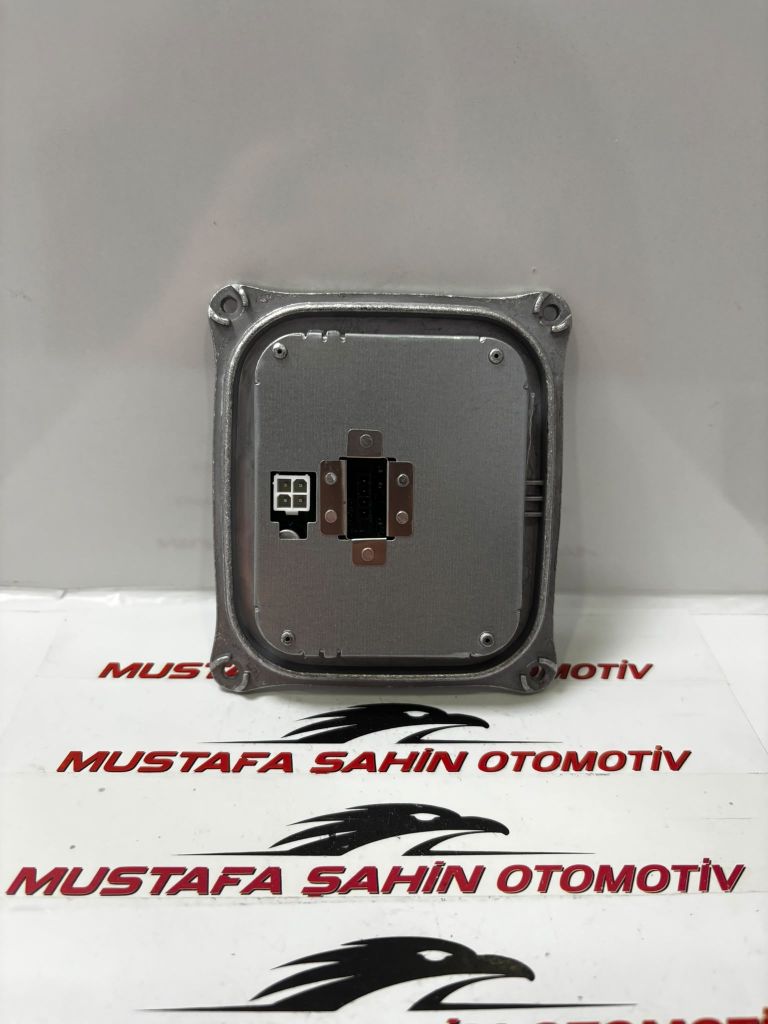 BMW 3 Serisi E90 E92 E93 E70  Far Beyni 1307329153