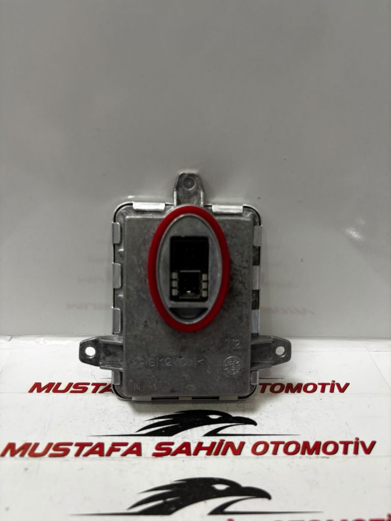 2013 - 2016 Mercedes GLA Serisi A156 CLA C117  Far Beyni A2229003300