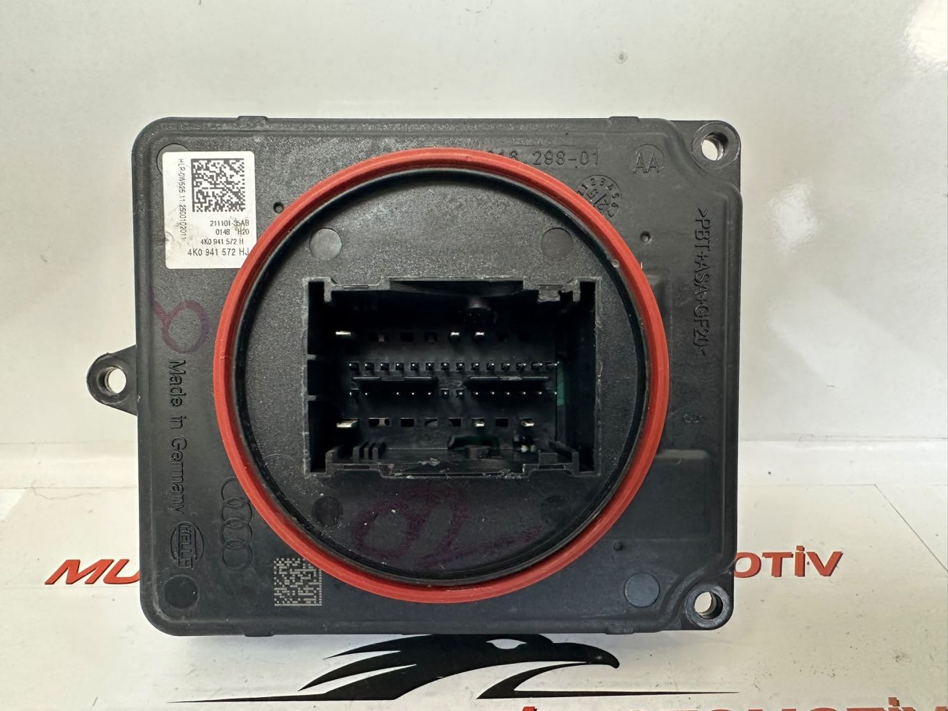 Audi A4 A5 Q2 Q5 S4 S5 RS4   Far Beyni 4k0941572hj