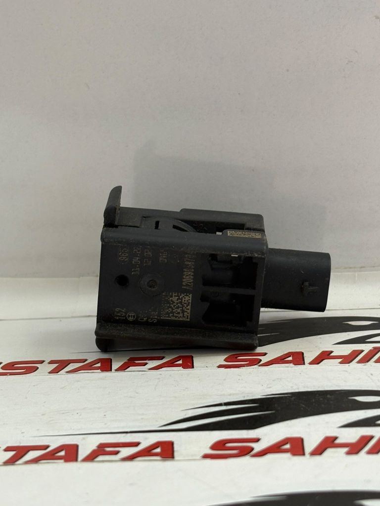 Mercedes C Serisi A206 W206 C200  Yaya Koruma Sensörü A2069058704