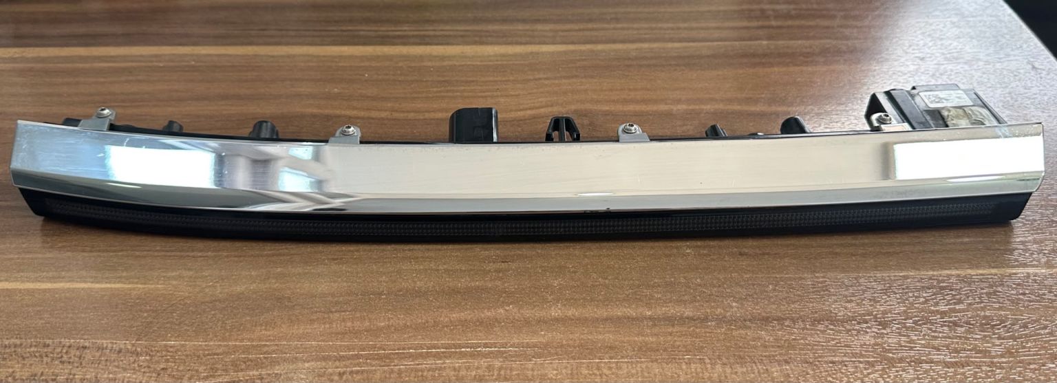 Volkswagen Tiguan   Gündüz Farı 6401000010