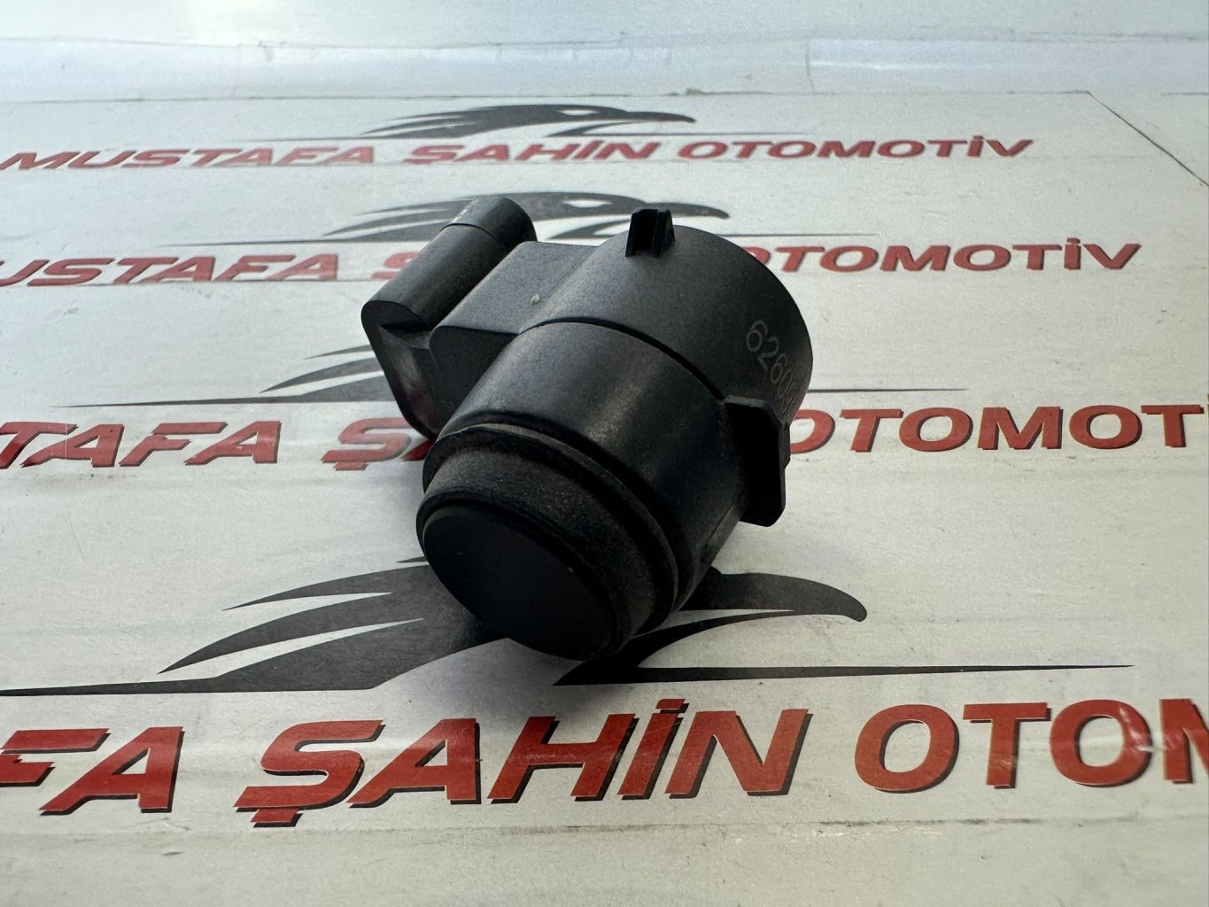 BMW 3 Serisi E87 E90 E92 E84   Park Sensörü 62609921621
