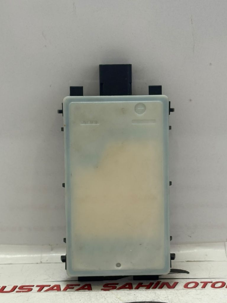 BMW 5 Serisi G20 G30 G60   Radar Beyni 66325A60303