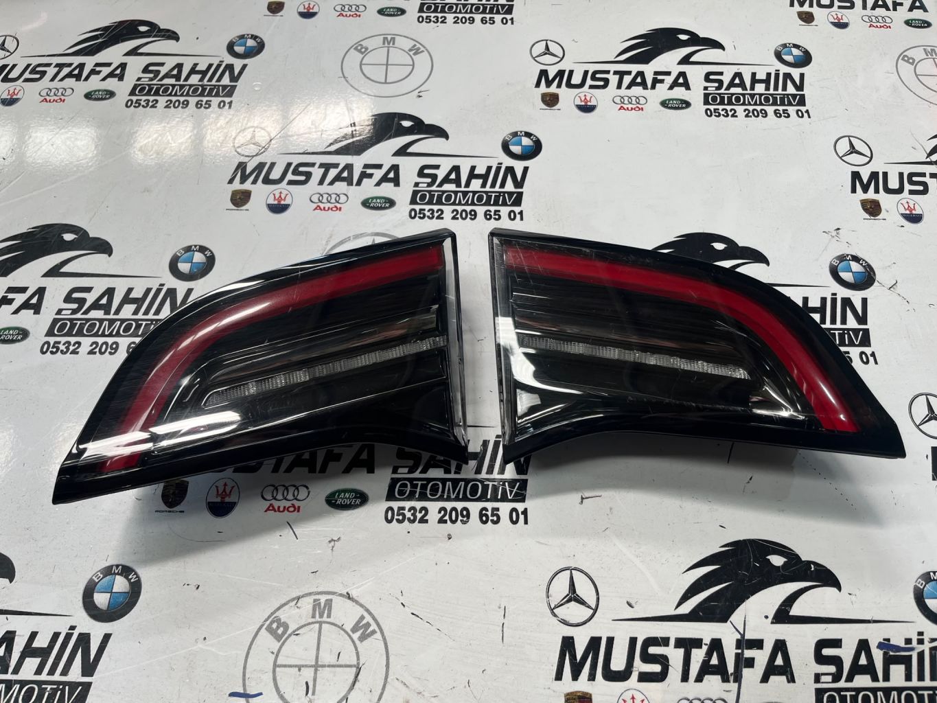 Tesla Model Y 3 İÇ Sol Arka Stop 1502088-00-B