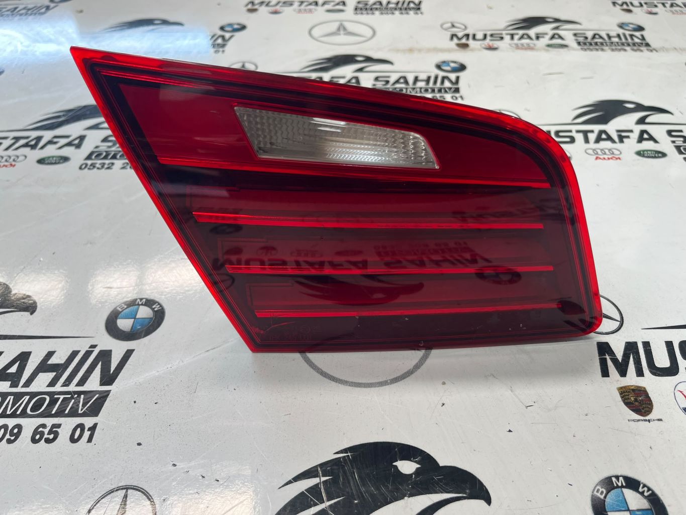 BMW 5 Serisi F10 LCİ İÇ Sol Arka Stop 63217306163