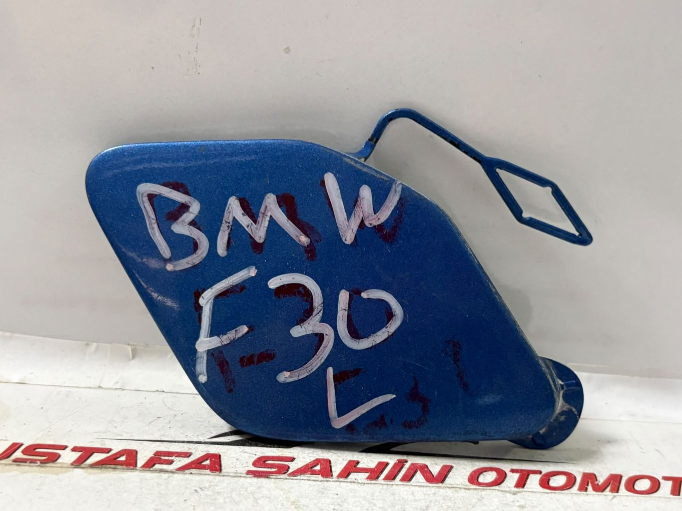 BMW 3 Serisi F30 LCİ  Çeki Kapağı 7386141