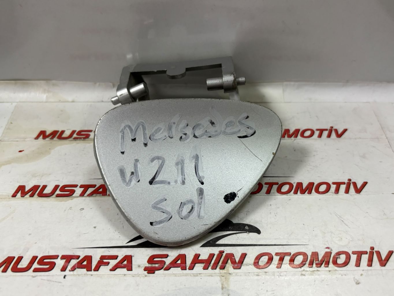 Mercedes E Serisi A211 W211 Sol Ön Far Yıkama Kapağı A2118800905