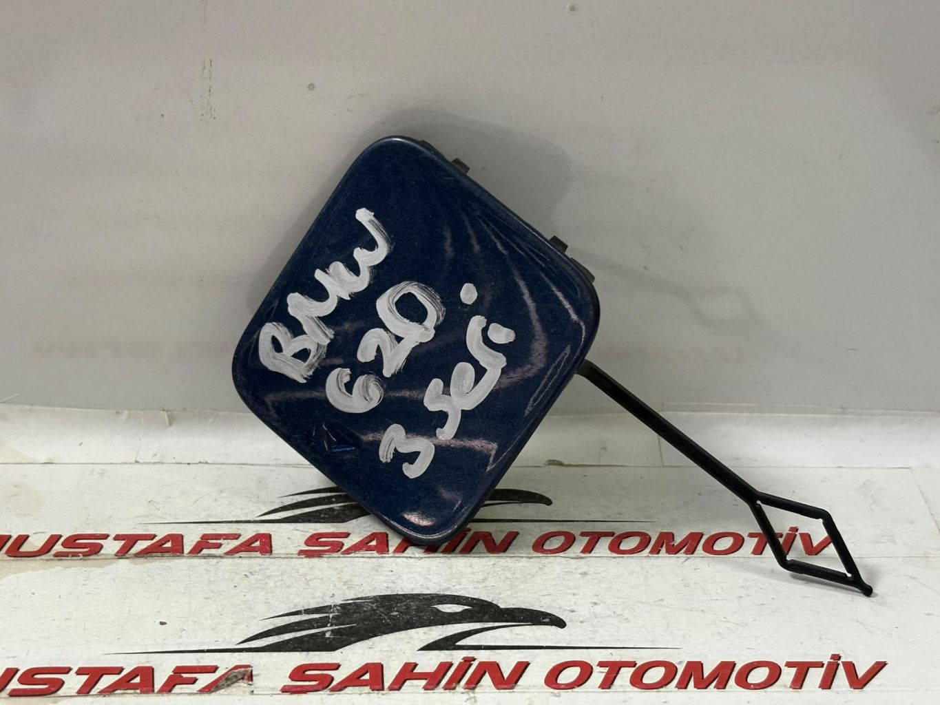 BMW 3 Serisi G20 G21 M  Çeki Kapağı 7427963