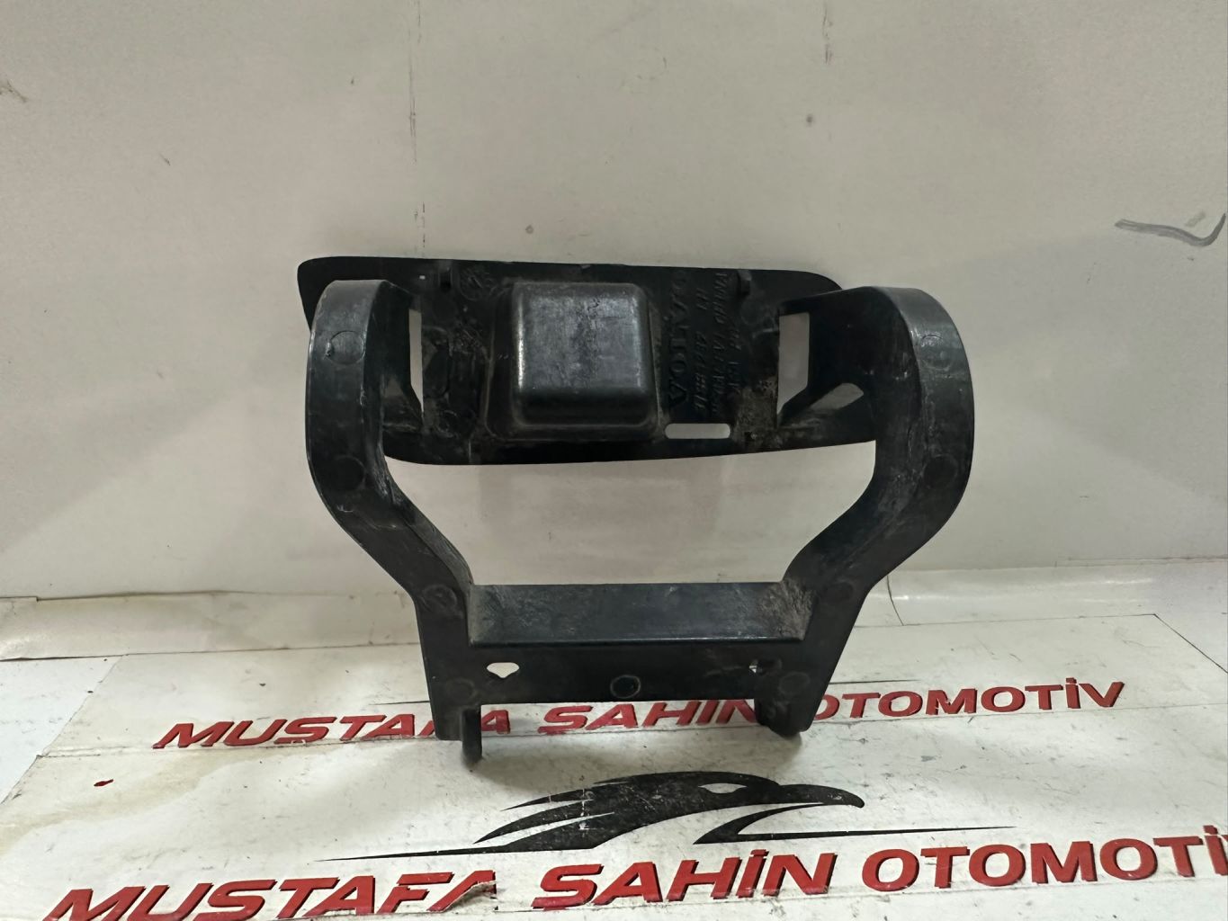 Volvo S90   Far Yıkama Motoru Kapağı 31383232
