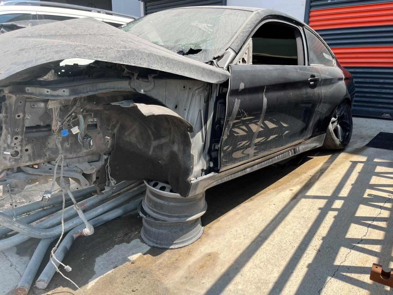 BMW 4 Serisi F32 Sol Ön Kapı