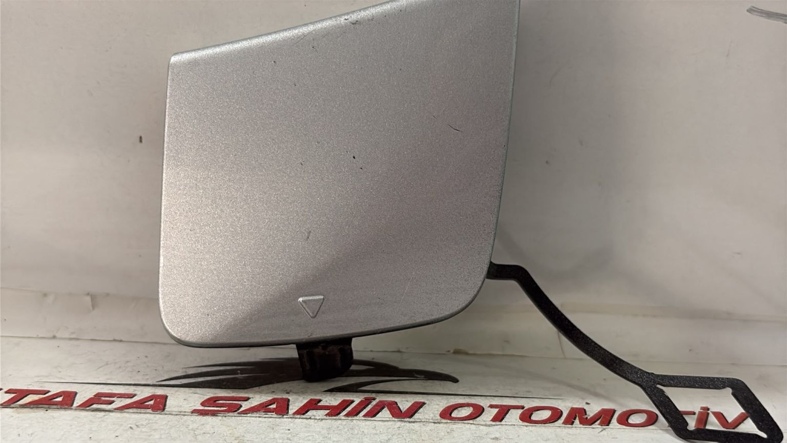 Mercedes CLA Serisi A118 W118 ÖN Çeki Kapağı A1188854201