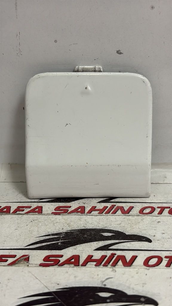 Mercedes A Serisi A177 W177  Çeki Kapağı A1778852501