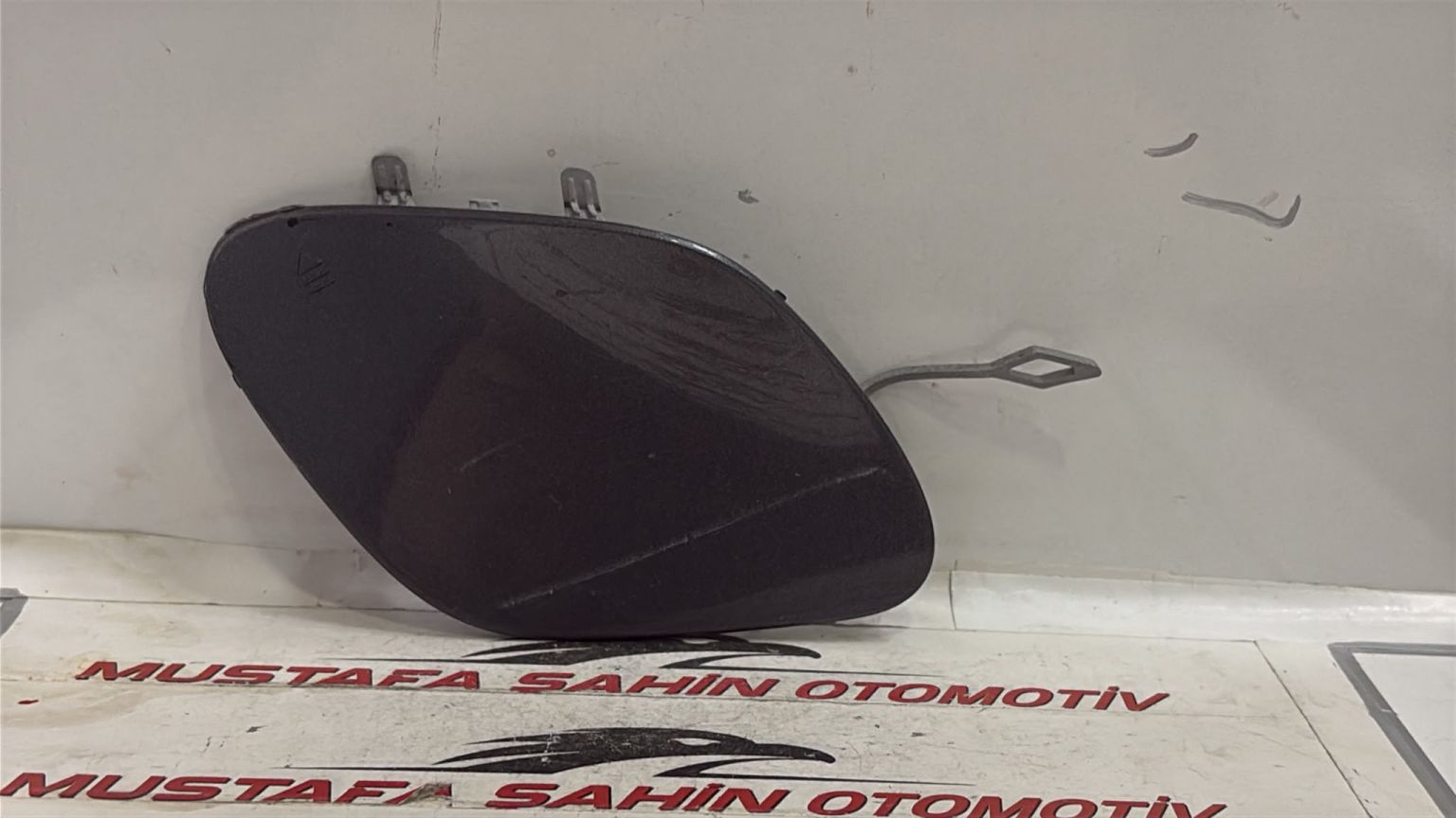 Mercedes C Serisi A205 W205 AMG  Çeki Kapağı A2058856402