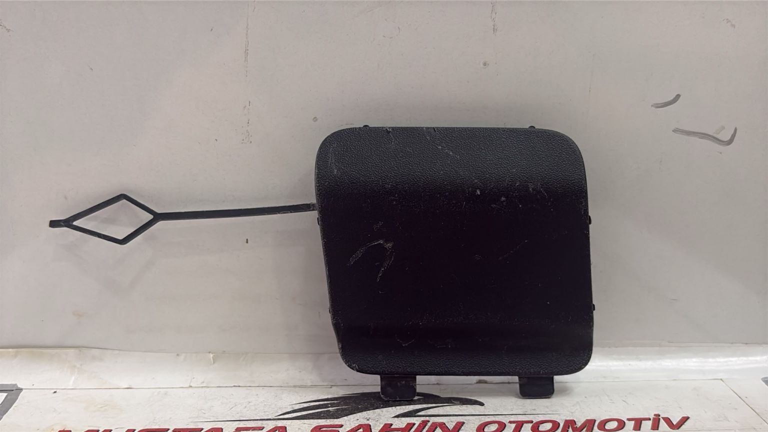 Mercedes Sprinter A910 W910  Çeki Kapağı A9108850600