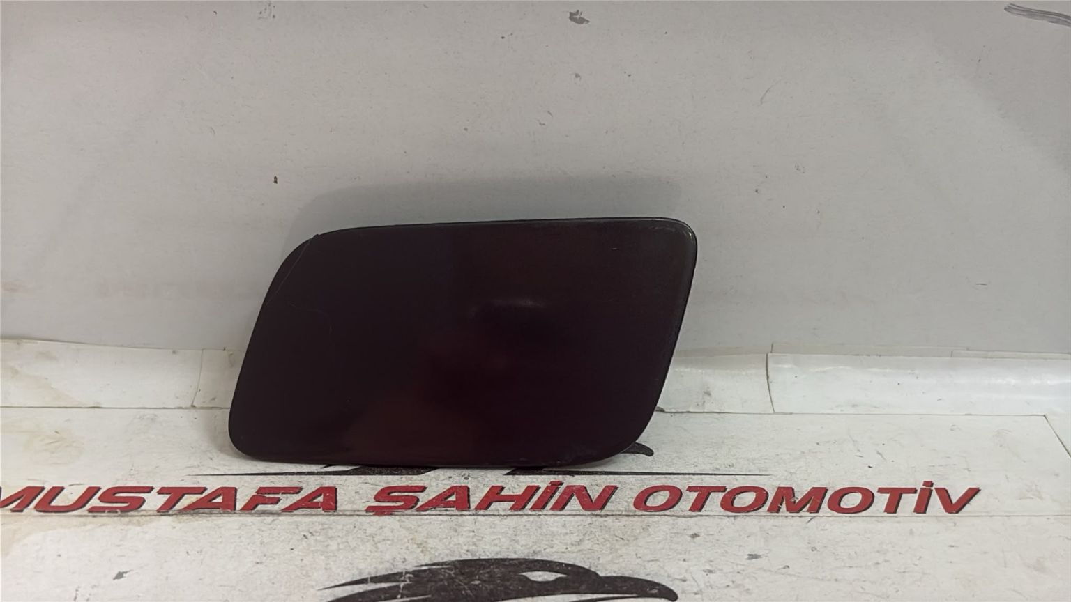 2020 Volvo XC60   Far Yıkama Kapağı 32234936
