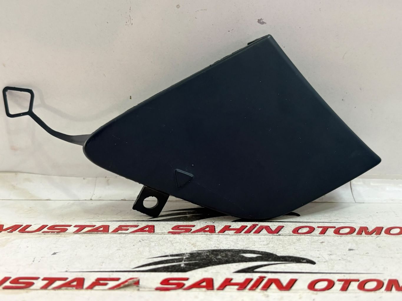 Mercedes A Serisi A177 W177  Çeki Kapağı A1778851900