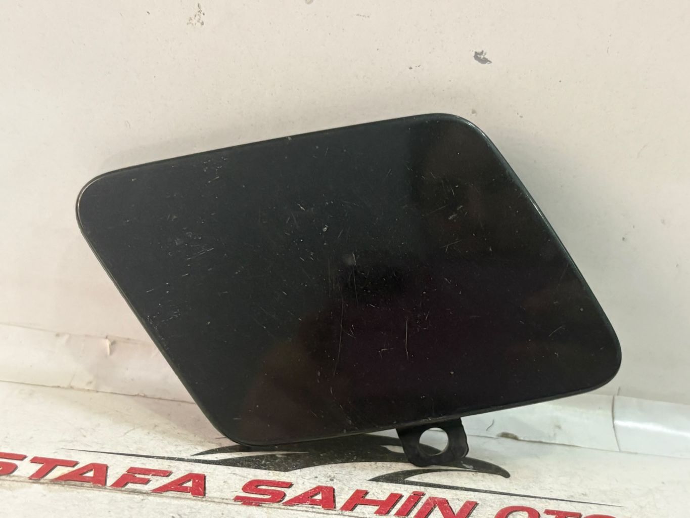2015 Volkswagen Passat B8  Çeki Kapağı 3G0807155.D