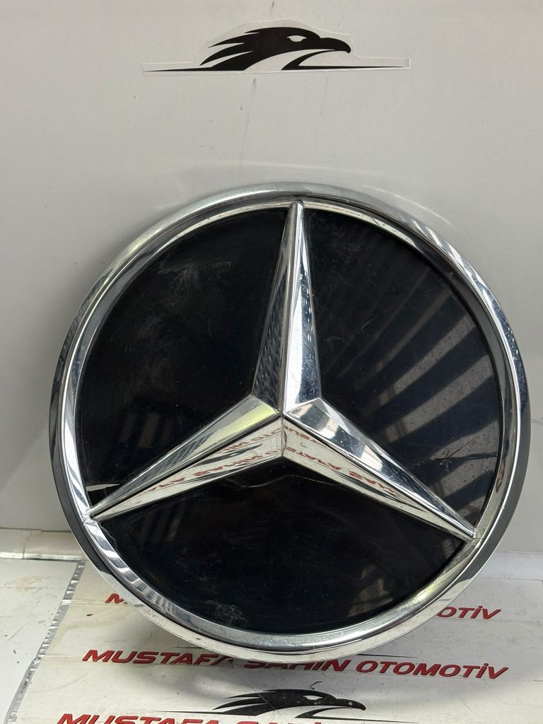 Mercedes C Serisi W213 W206 ÖN PANJUR ARMA   Arma - Yazı A0008882300