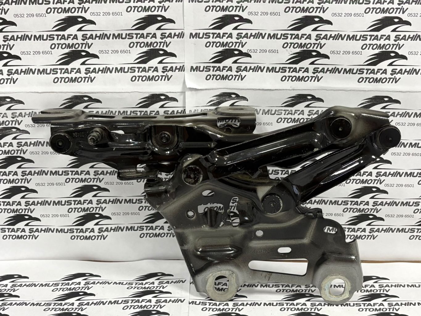 BMW X1 U11  Motor Kaput Menteşesi 9883417