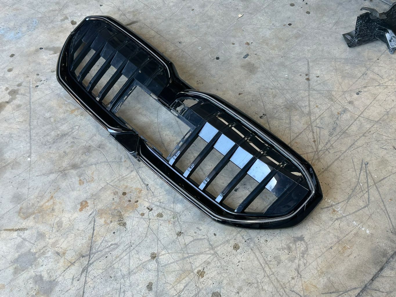 2024 - 2025 BMW 5 Serisi G60  Panjur 8084674