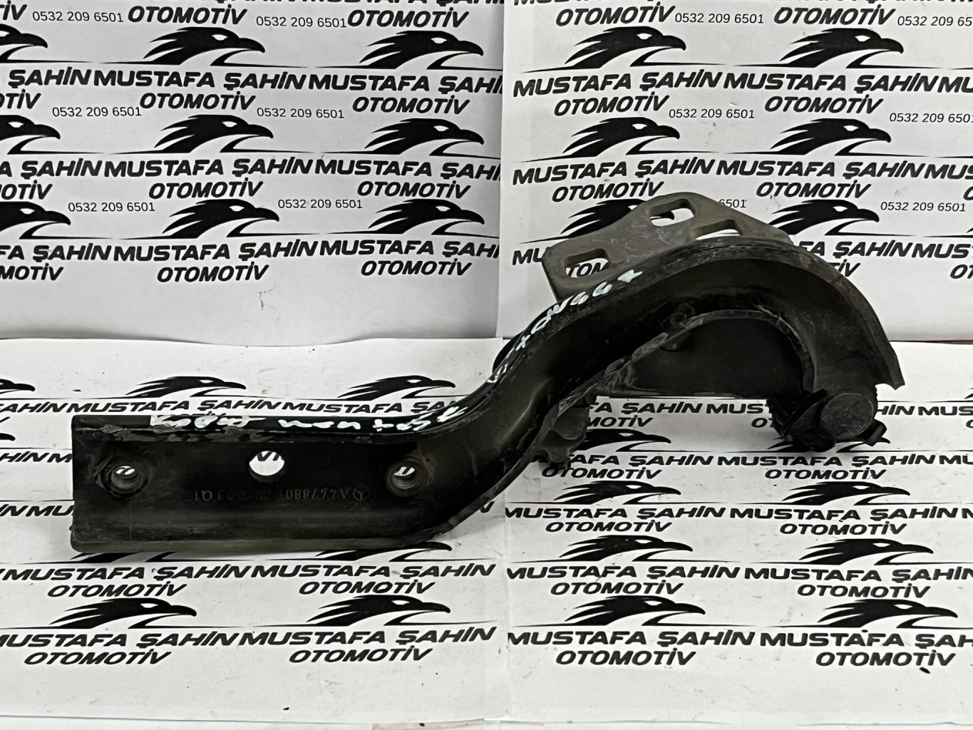 Mercedes Vito A447 W447 Sağ Ön Motor Kaput Menteşesi A4478807600
