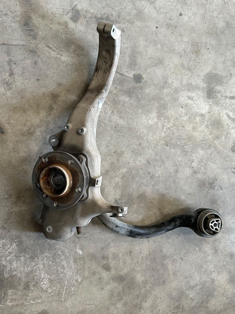 BMW X1 E71 X6 F15 F85  Taşıyıcı 6869870