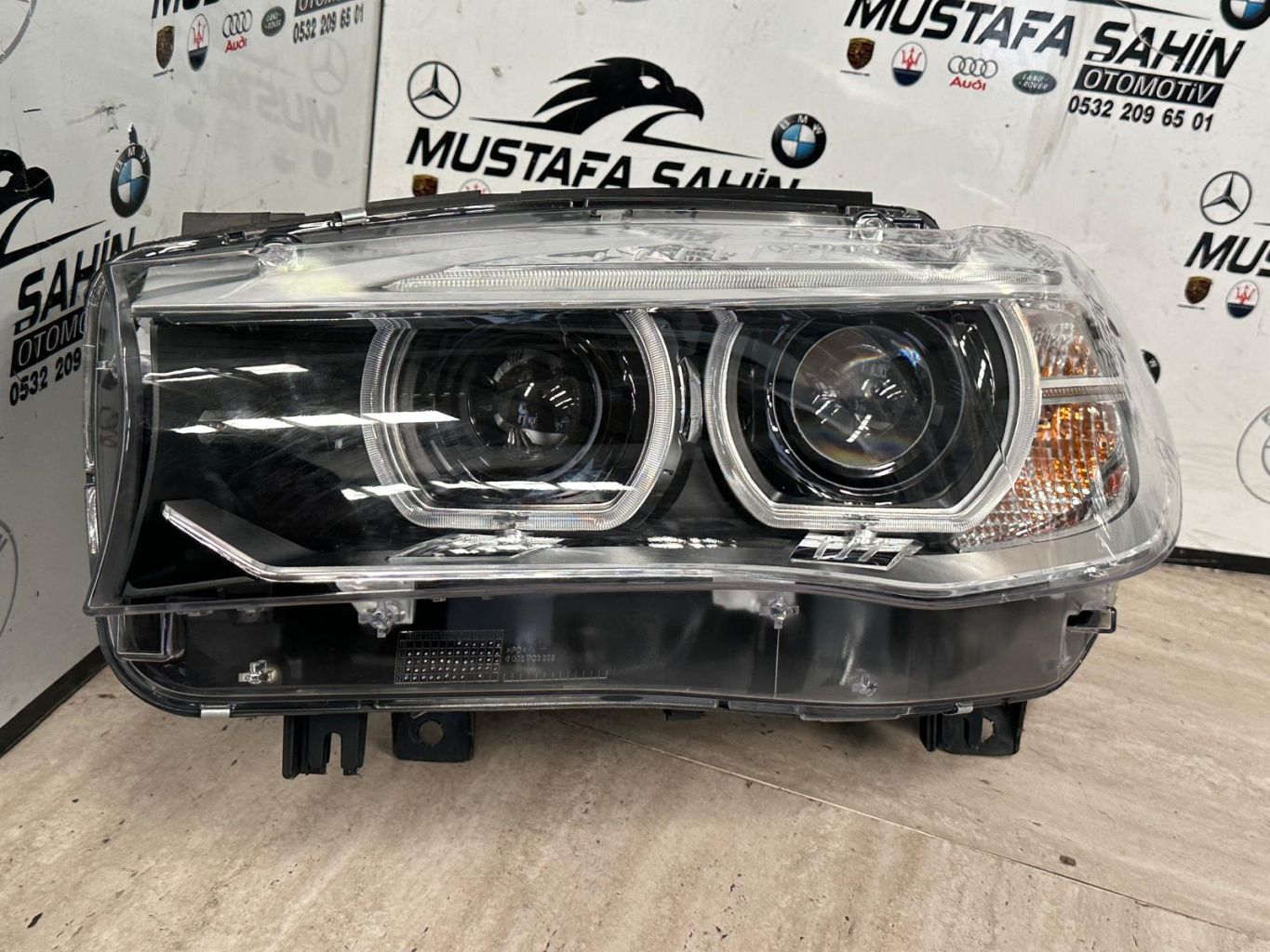 2014 - 2018 BMW X5 F15 Sol Ön Far