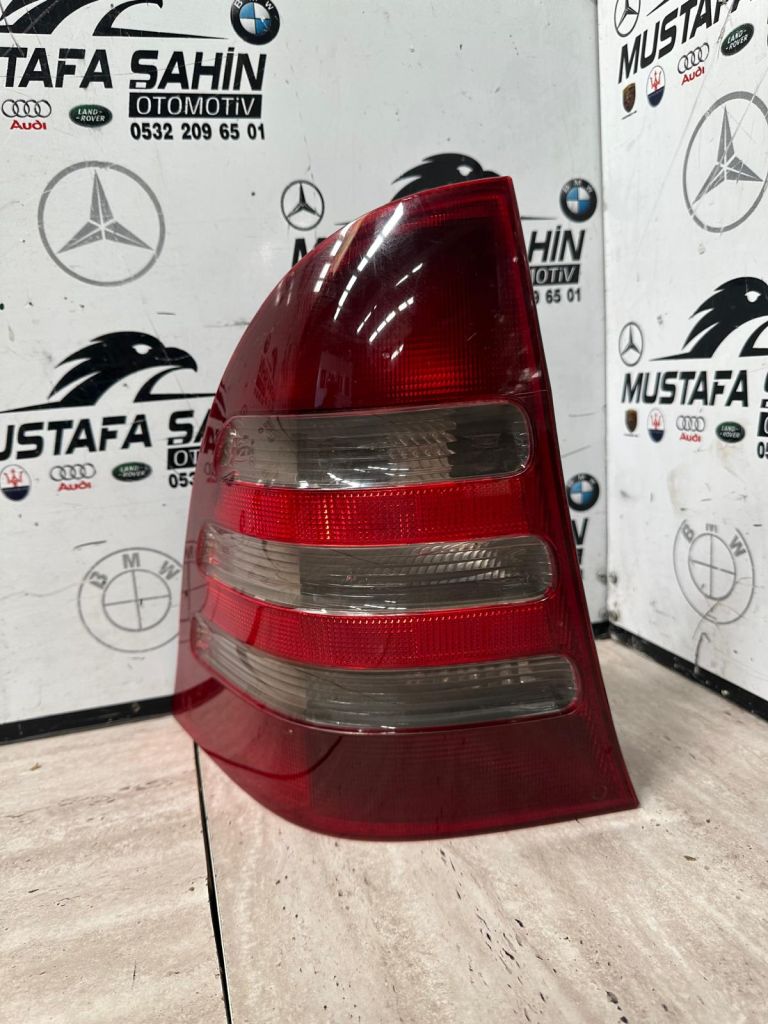 Mercedes C Serisi A203 W203 Sol Arka Stop A2038201164