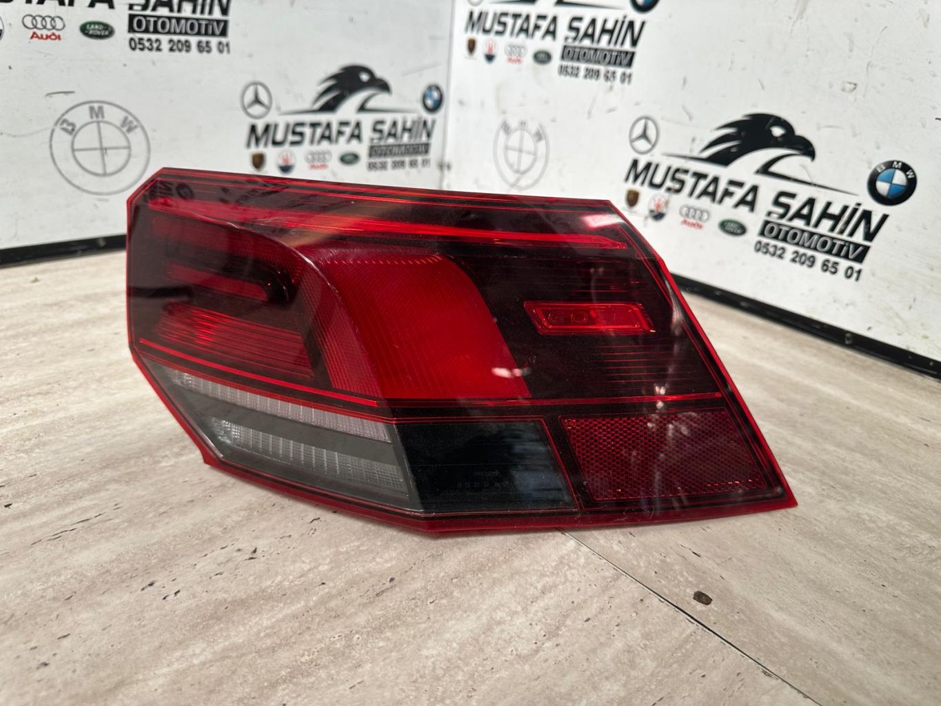 2020 - 2023 Volkswagen Golf 8 Sağ Arka Stop 5H0945096C