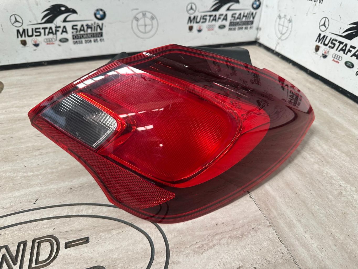 Opel Corsa E Sağ Arka Stop 39068623