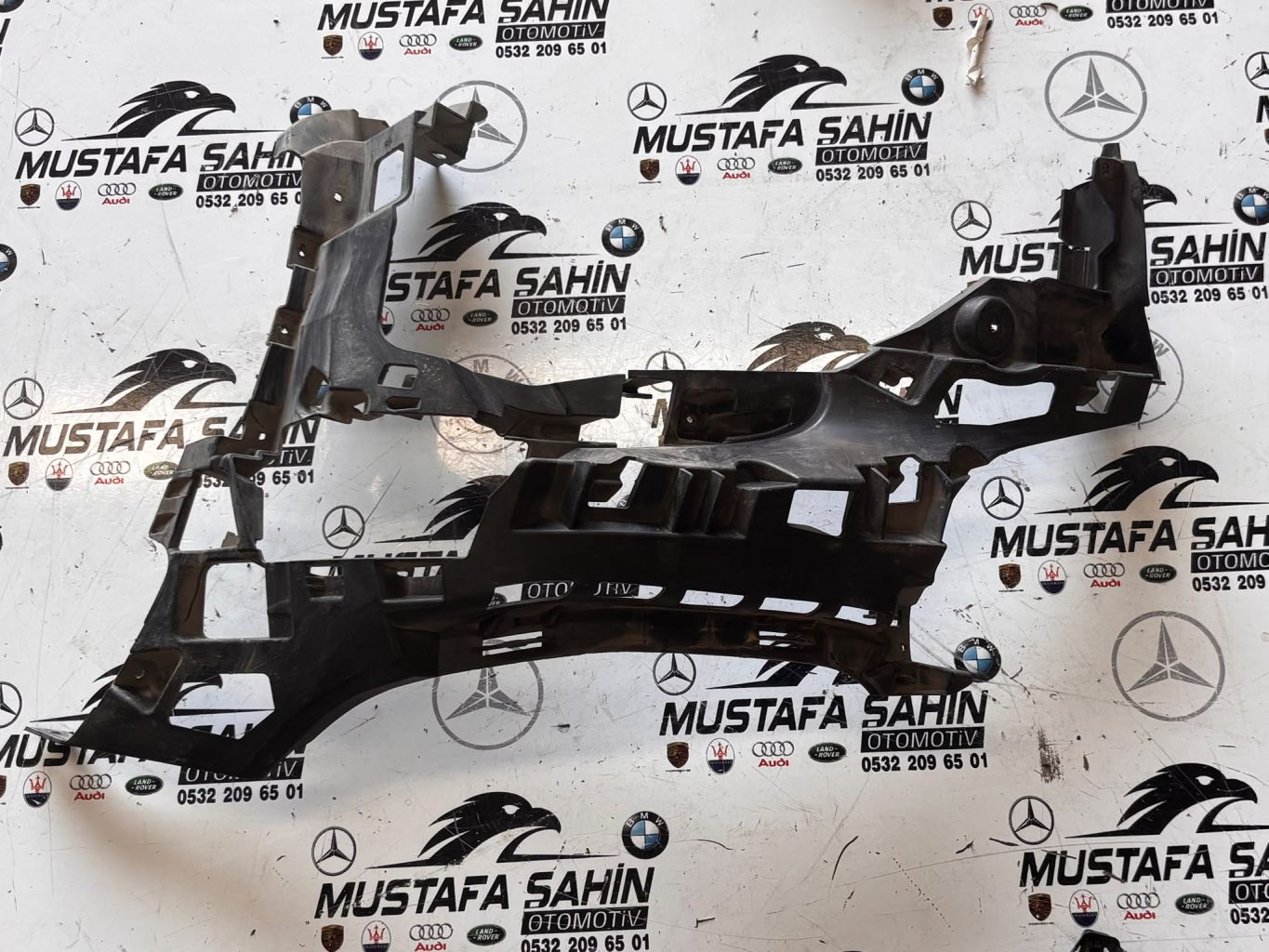 Mercedes E Serisi A213 W213 Sol Ön Tampon Braketi A2138857104