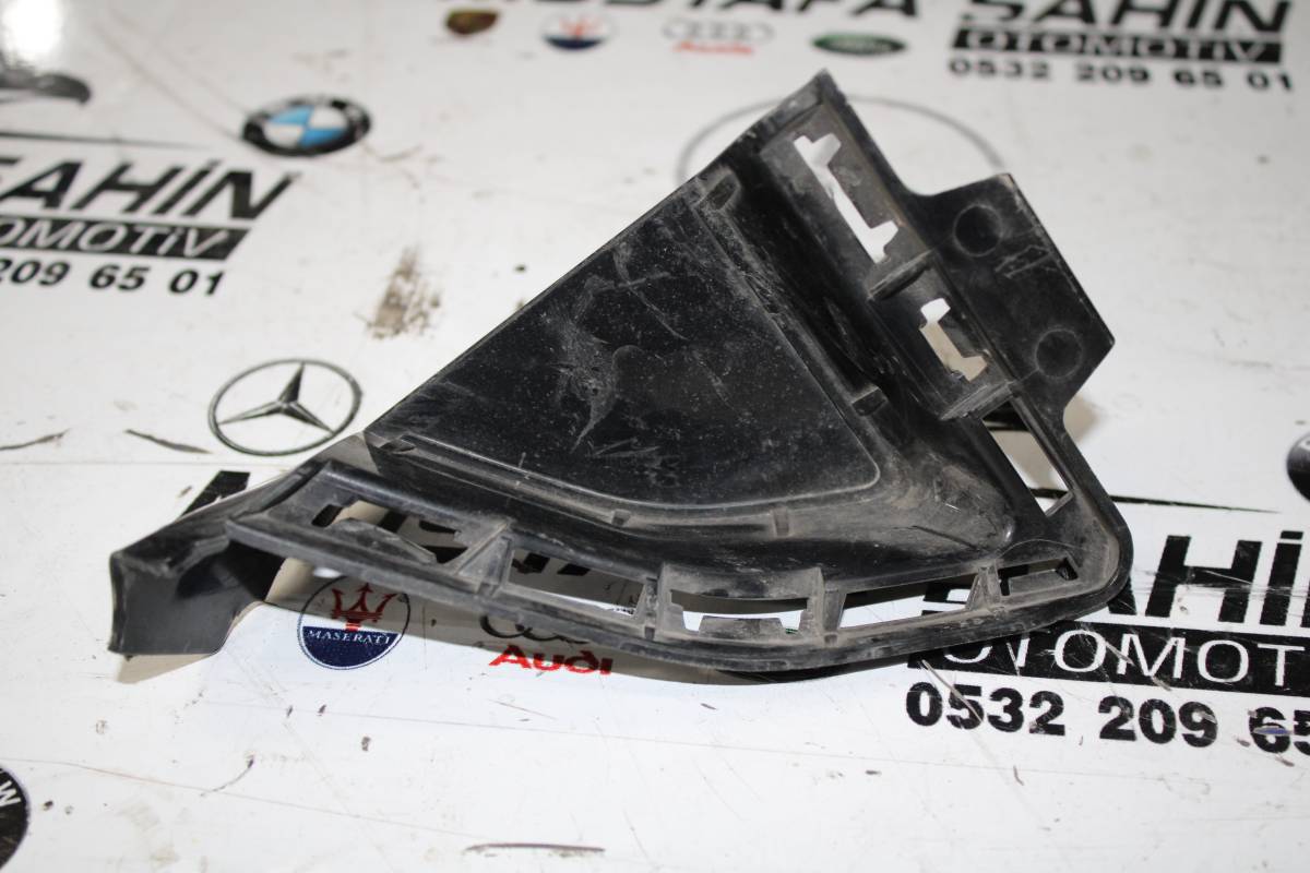 BMW 3 Serisi G20 G21 LCİ KAPAK Sol Ön Tampon Izgarası 5A25CE1