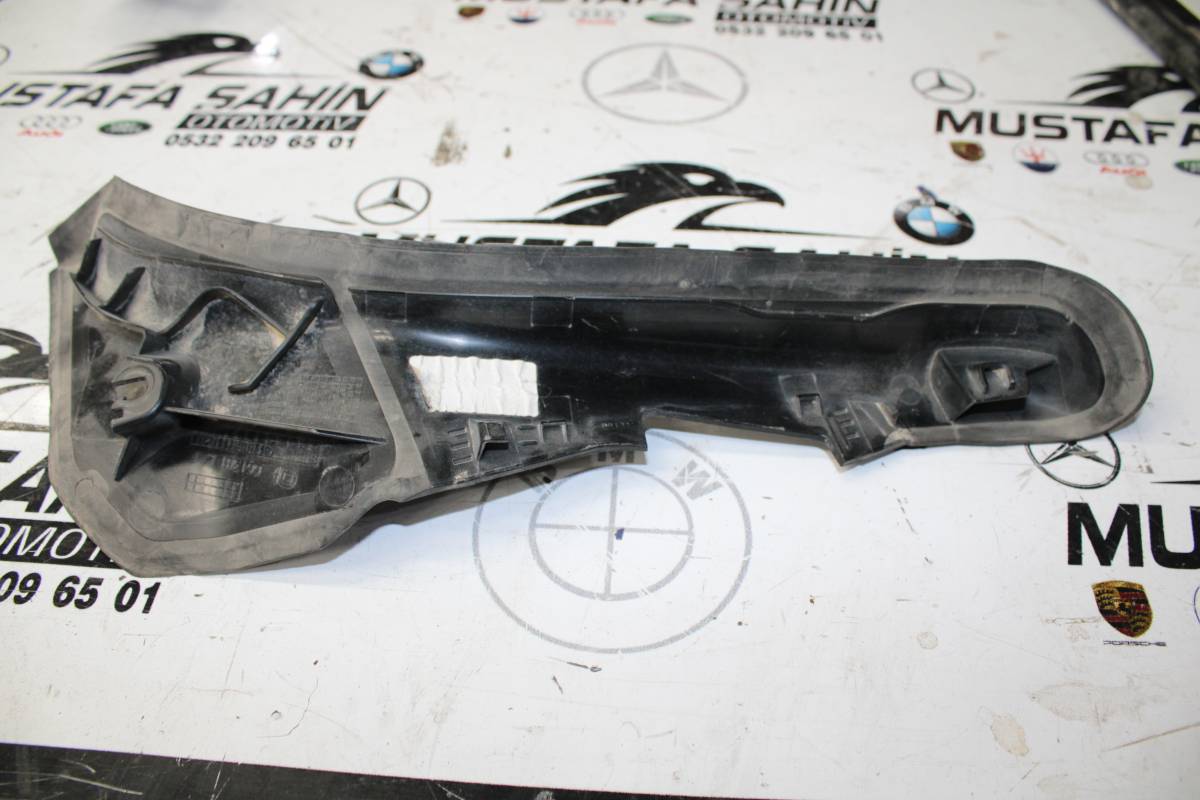 BMW 5 Serisi G30 SOL  Bakalit 661381