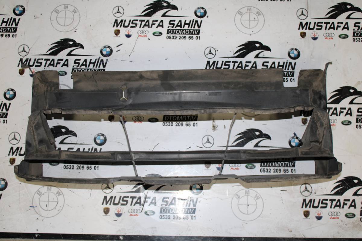 BMW 5 Serisi F10  Gözlük Bakaliti Maske 187798