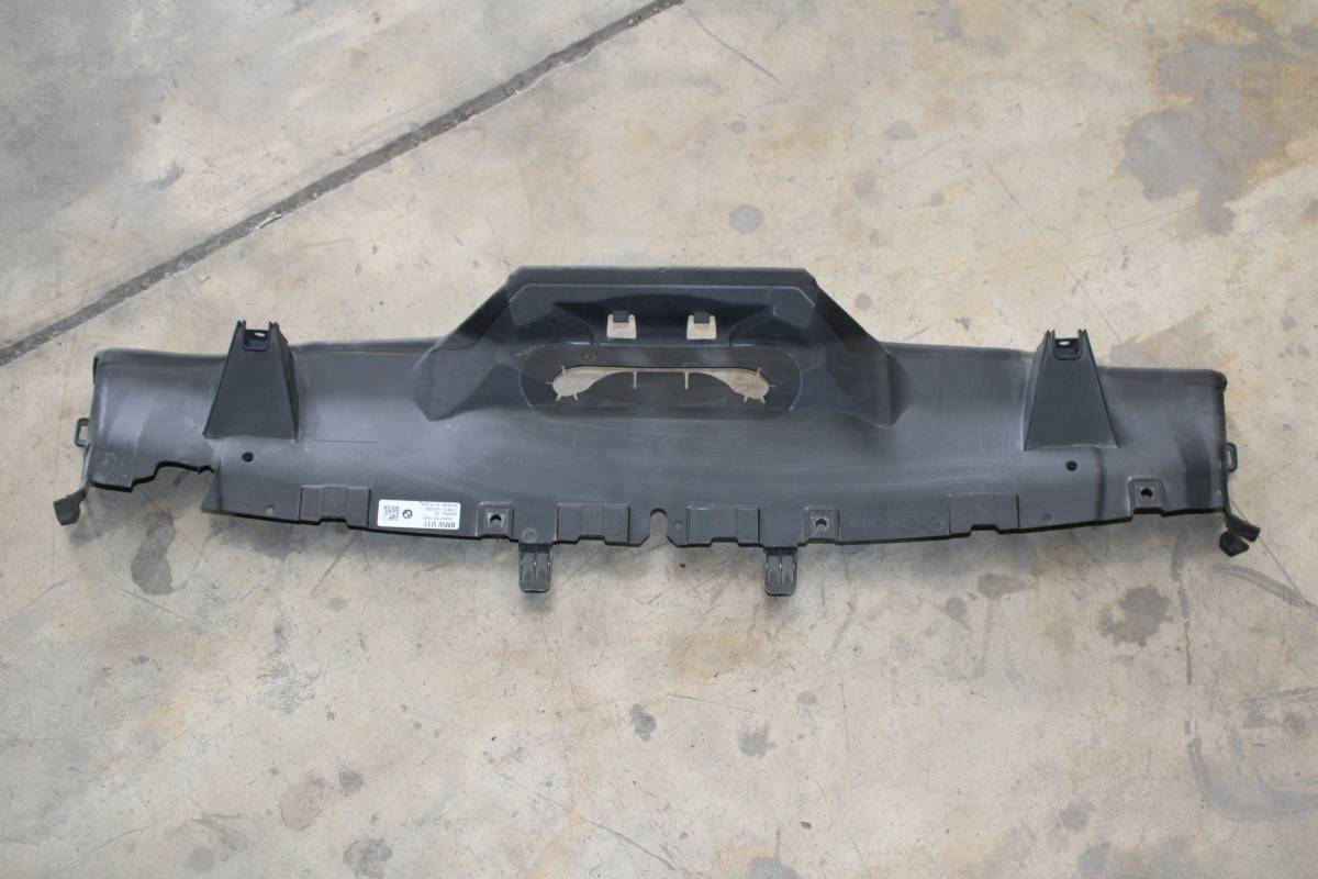 BMW X1 U11 U12  Panel Üst Kaplama 5A3B9A2