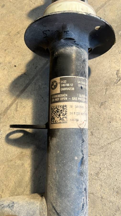BMW 5 Serisi G60 Arka Amortisör 5A13586