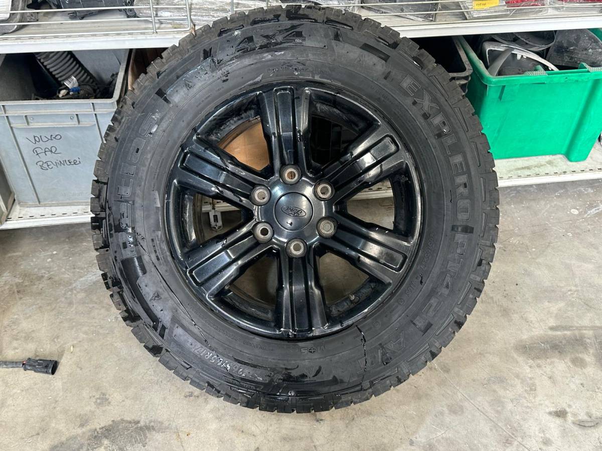 Ford Ranger 8J X 17 İNÇ  Jant Lastik JB3C-1007-K2A